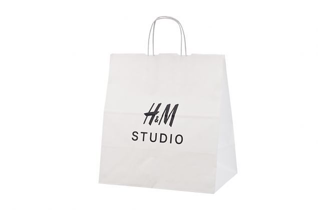 Hyv�nn�k�inen ja kest�v� valkoinen paperikassi. Toimitus Suomeen sis�ltyy hintaan. Valitse omalla