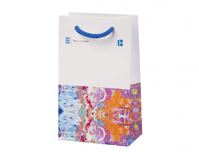 Eksklusiv h�ndlaget papirpose av h�y kvalitet. Minstebestilling med tilpasset trykk er 50 stk. Vel