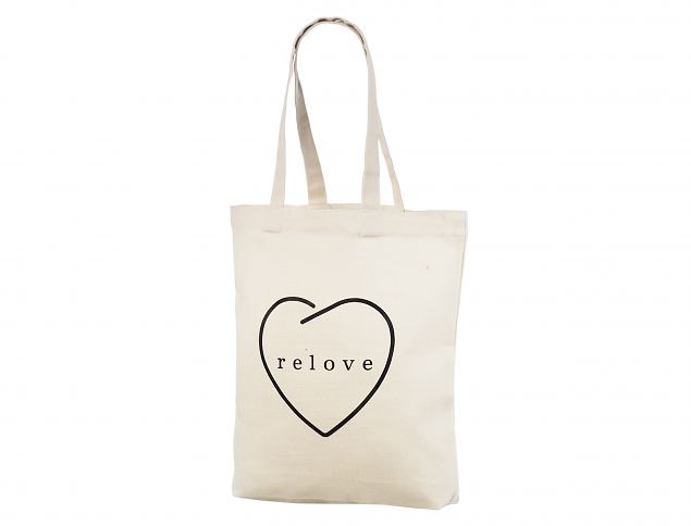 Natural color tote bags are made out of 210 gsm cotton. Minimum order with personal logo starts fr